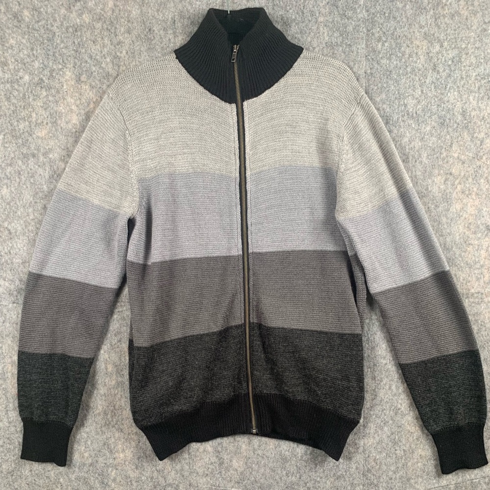 DKNY Mens Size Medium color block grandpa Core cardigan sweater grey‎ and black.
